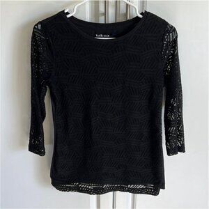 VanHeusen black 3/4 length sleeve shirtSize small